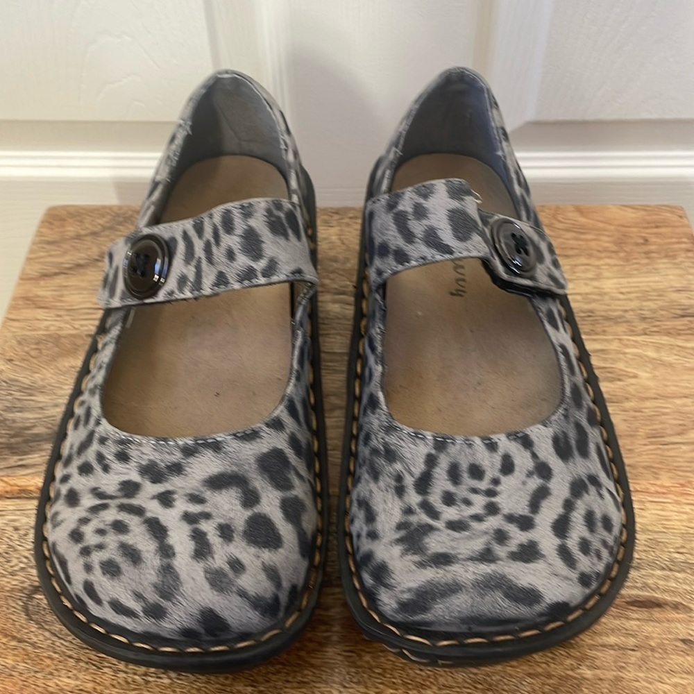 🖤Savvy chunky Mary Jane shoes Black and grey print size 8.5